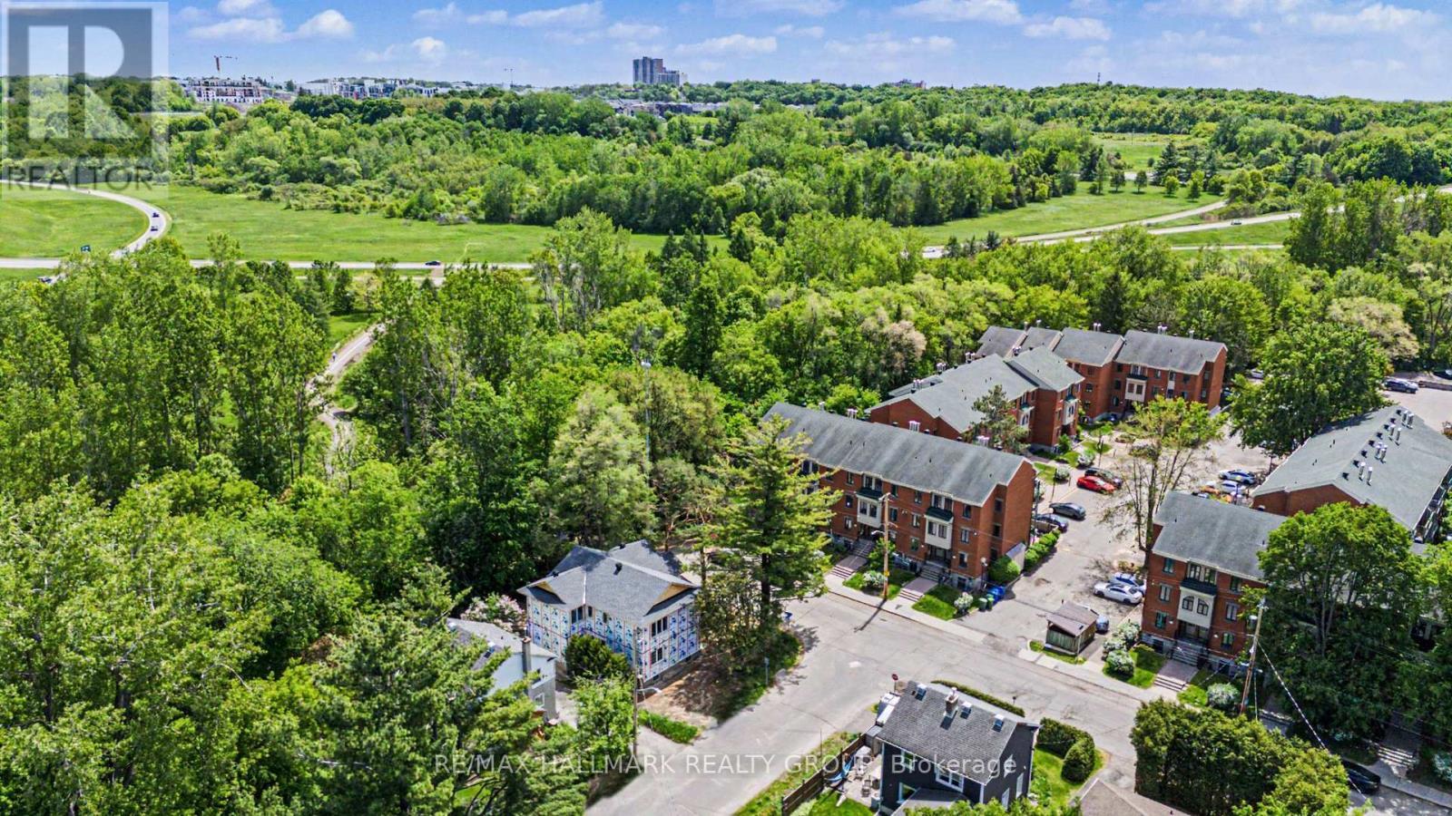 1168 Blasdell Avenue, Ottawa, ON