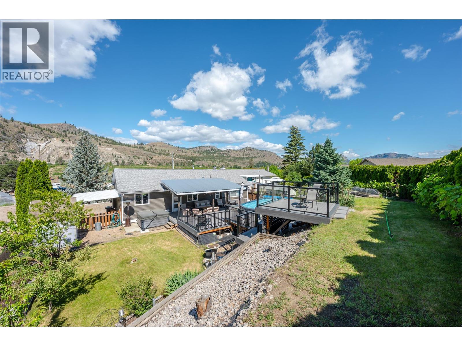 Upper yard - 6763 Meadows Drive, Oliver, BC