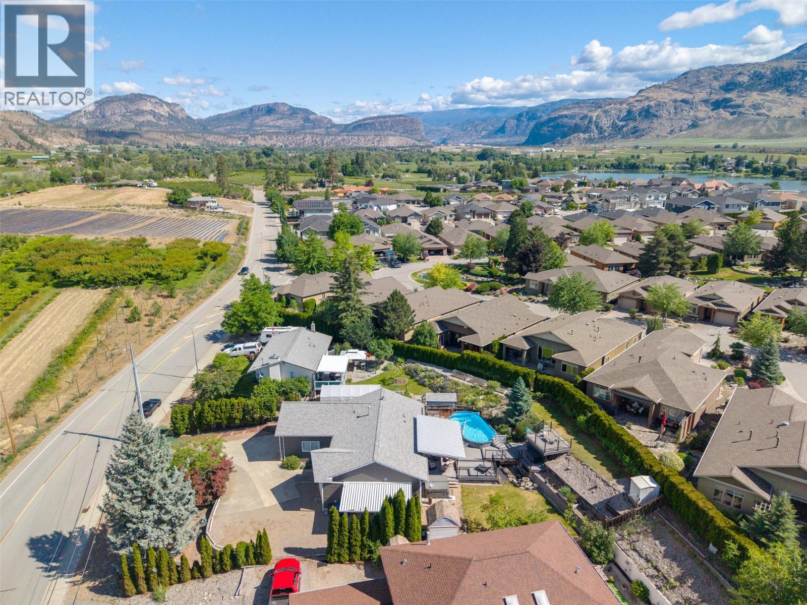 6763 Meadows Drive, Oliver, BC