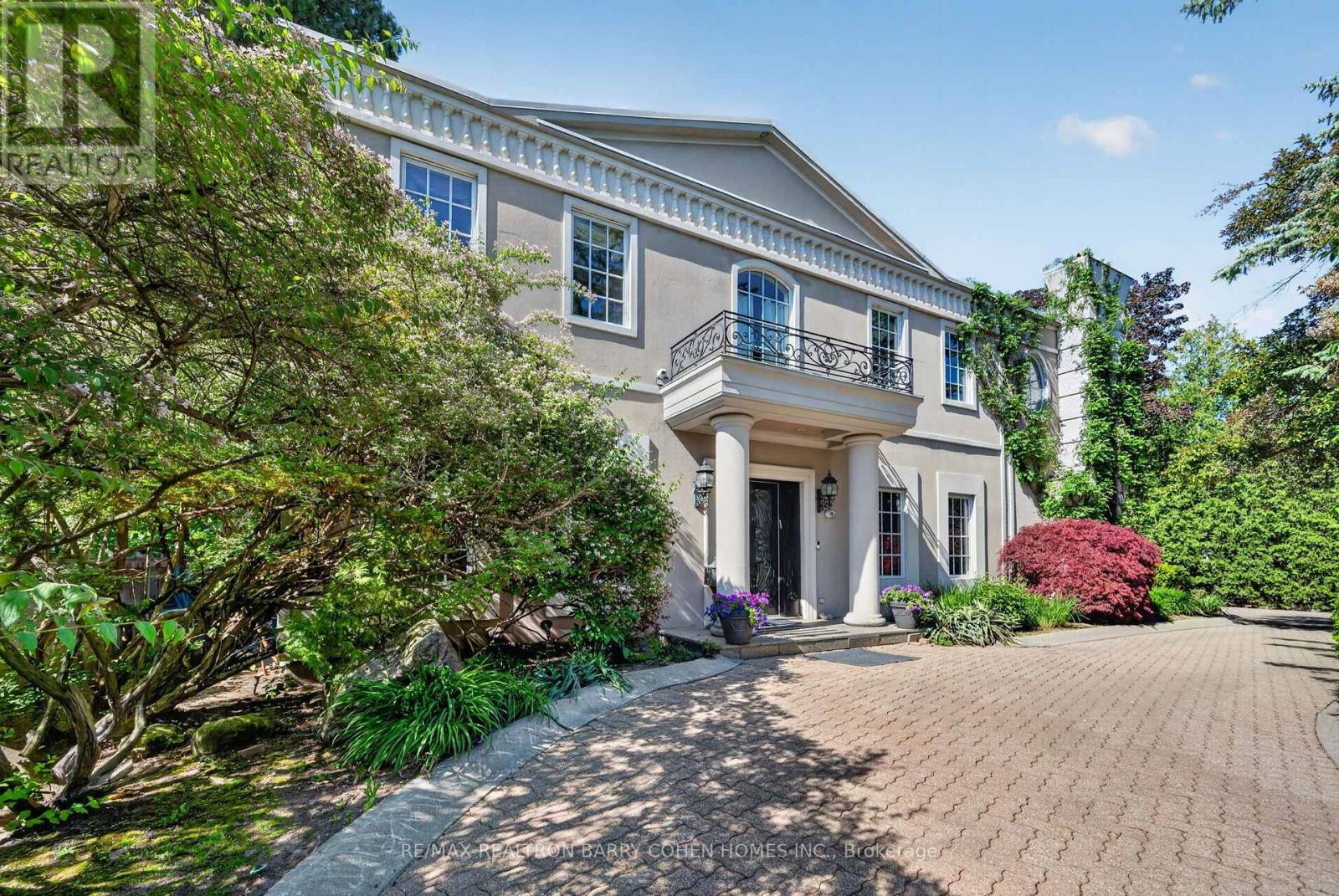 21 Fifeshire Road, Toronto, ON