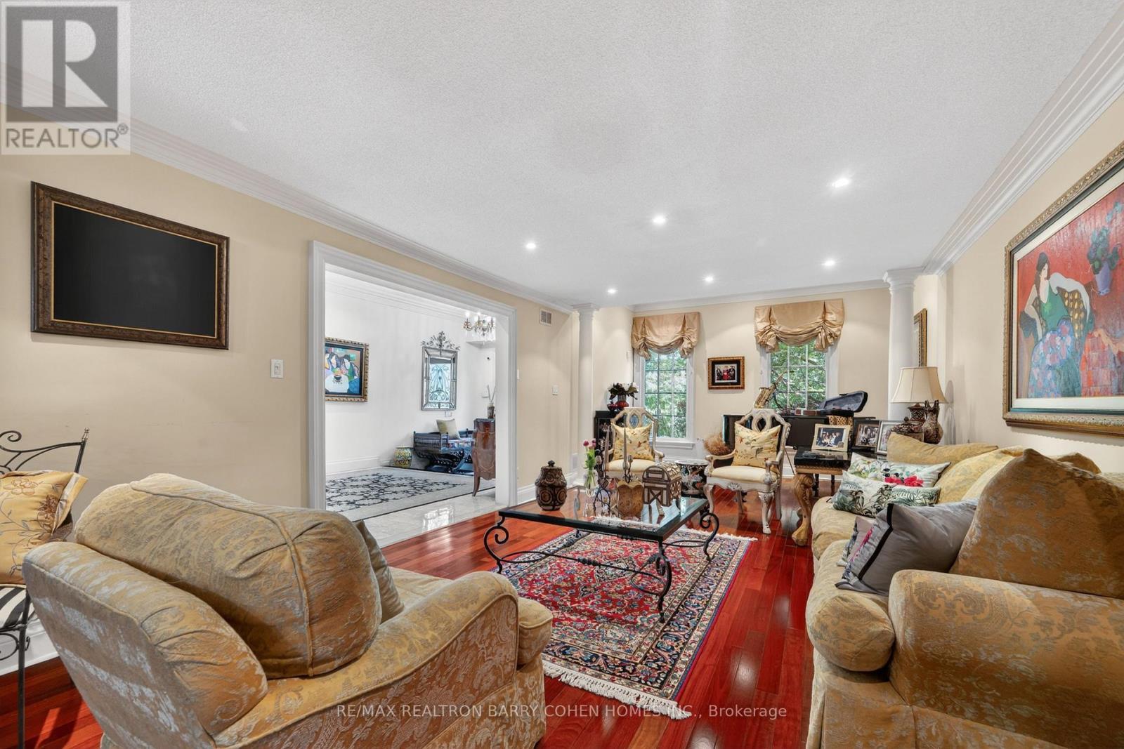 21 Fifeshire Road, Toronto, ON