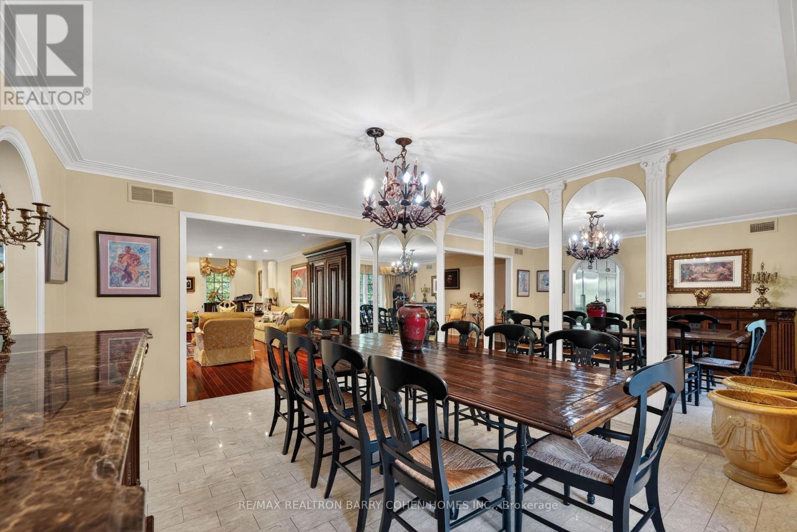 21 Fifeshire Road, Toronto, ON