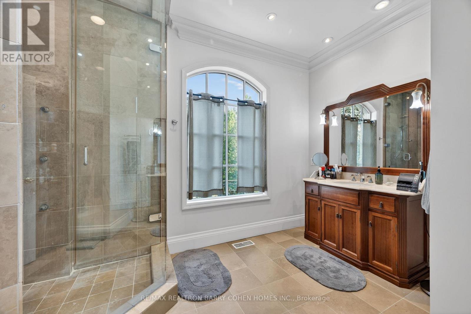 21 Fifeshire Road, Toronto, ON