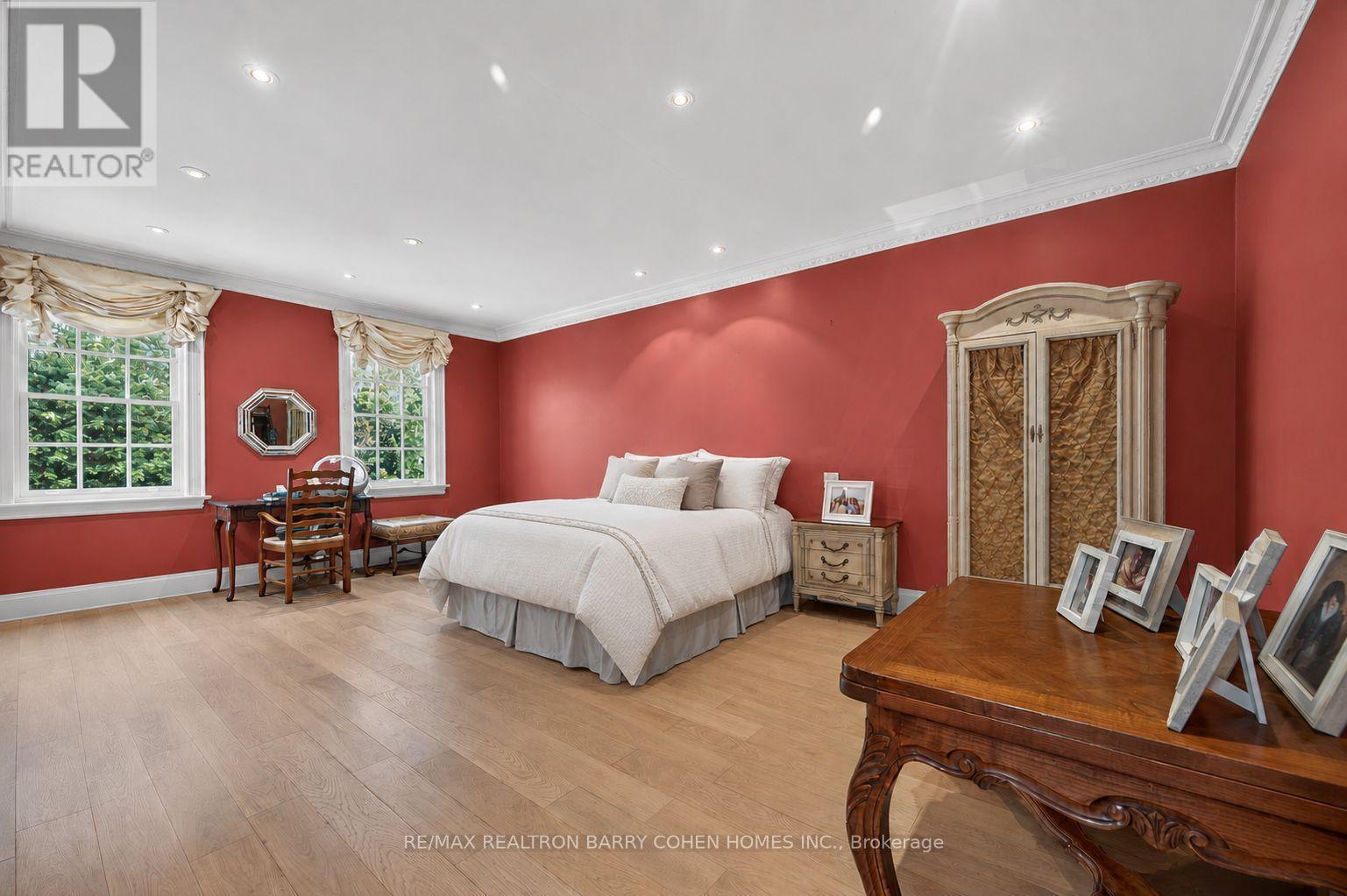 21 Fifeshire Road, Toronto, ON