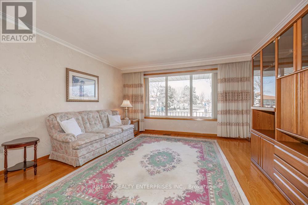 7368 Redstone Road, Mississauga, ON