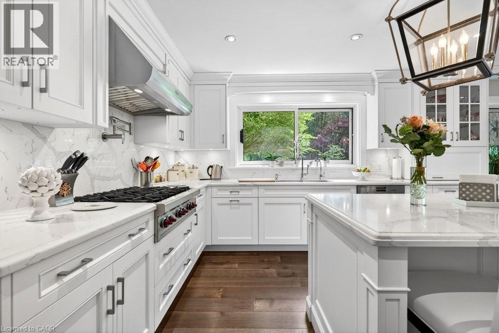277 Shoreacres Road, Burlington, ON