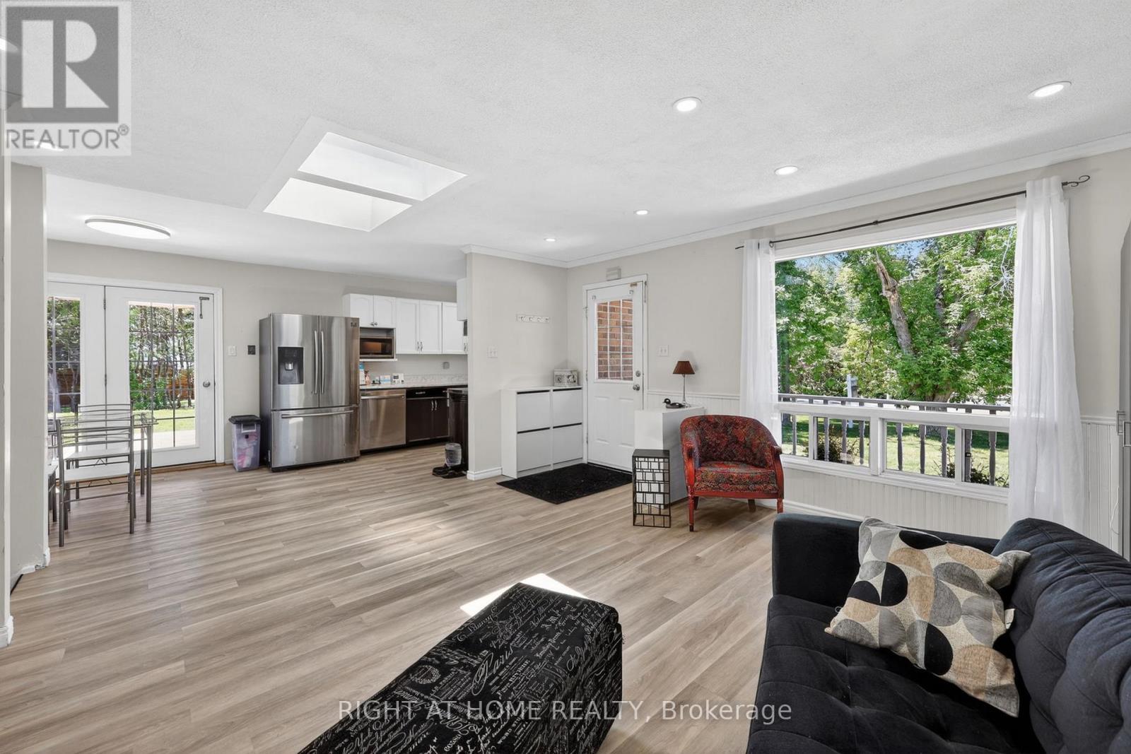 2792 Stephen Drive, Ramara, ON