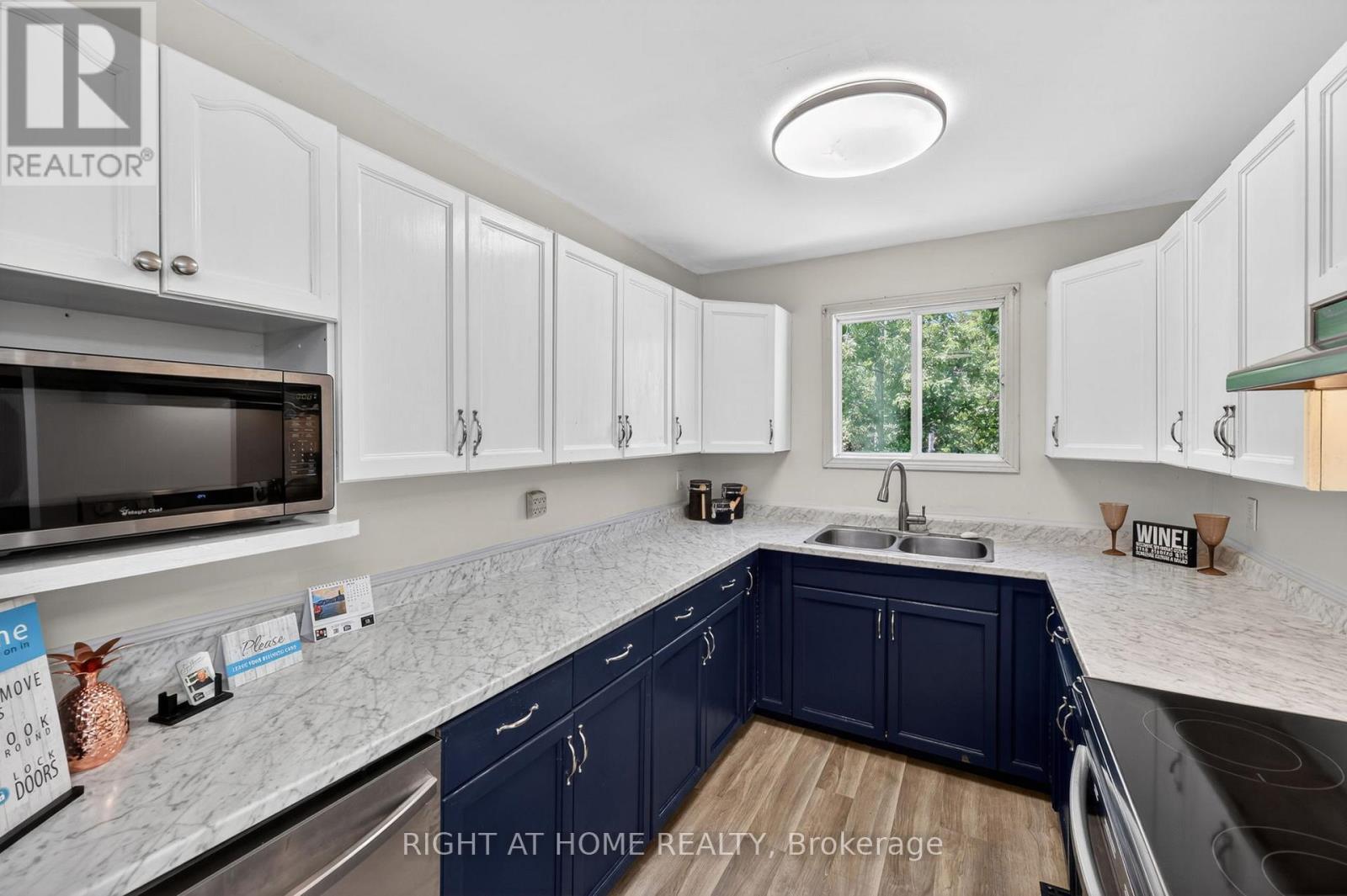 2792 Stephen Drive, Ramara, ON