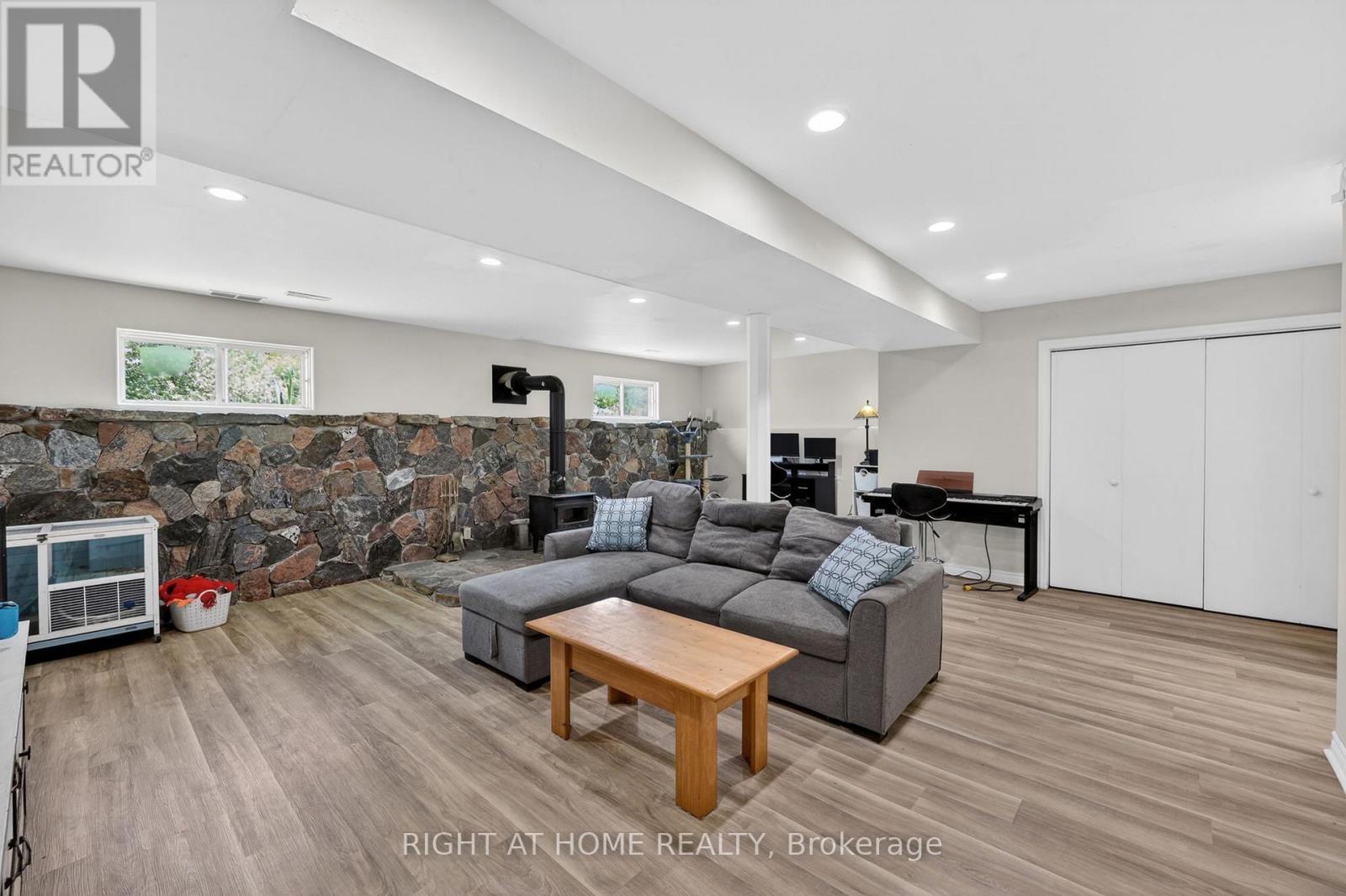 2792 Stephen Drive, Ramara, ON