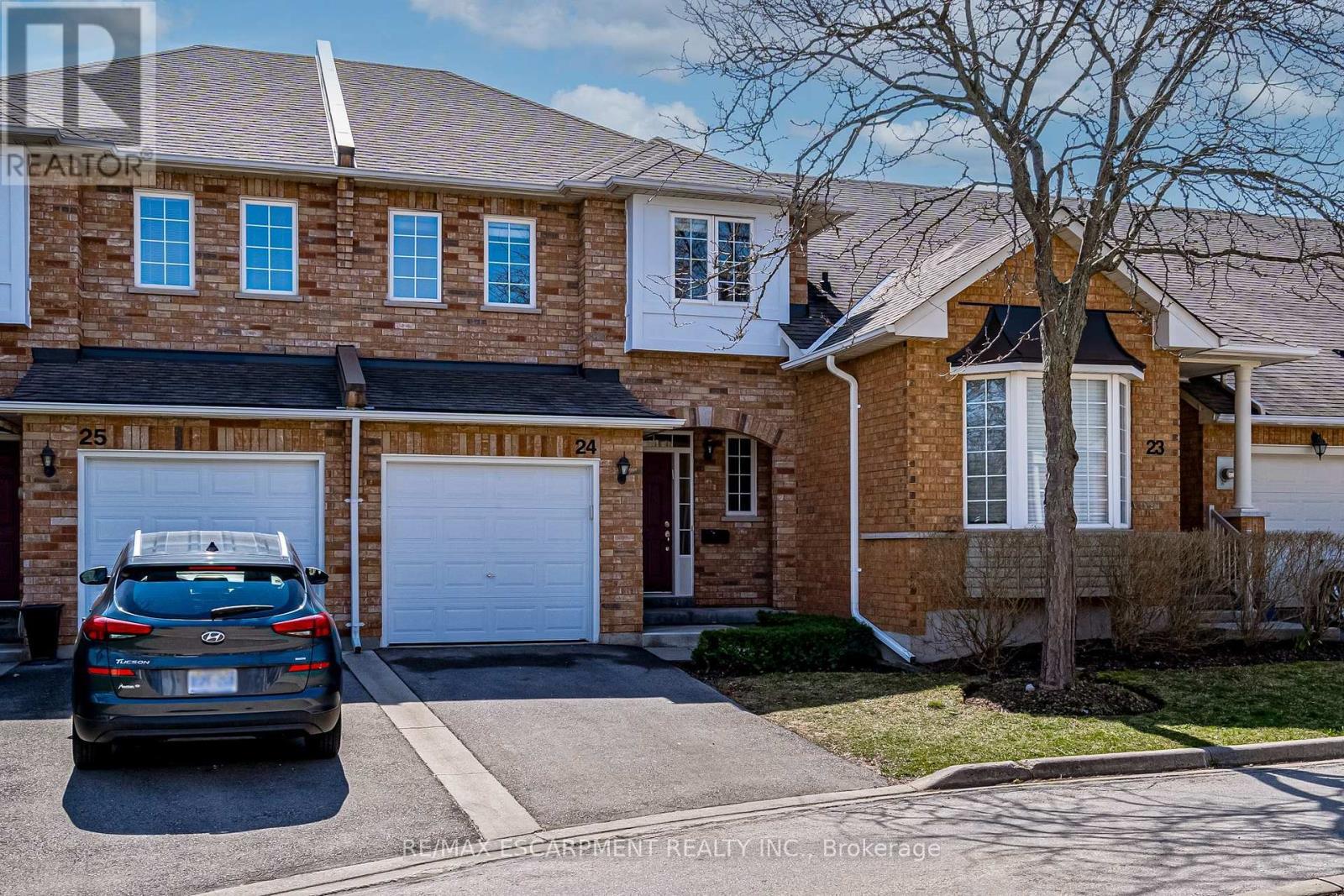 24 - 10 Davidson Boulevard, Hamilton, ON