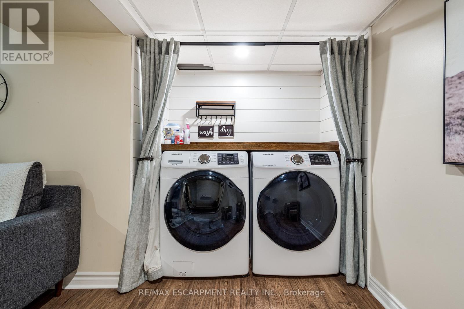 24 - 10 Davidson Boulevard, Hamilton, ON