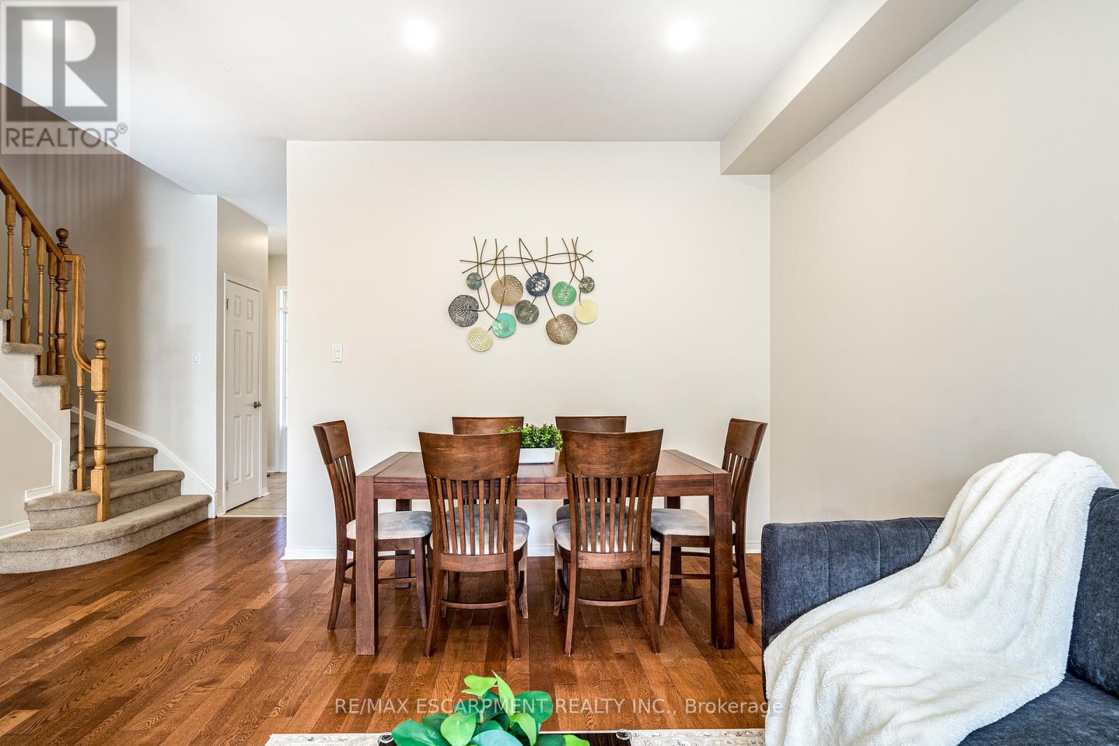 24 - 10 Davidson Boulevard, Hamilton, ON