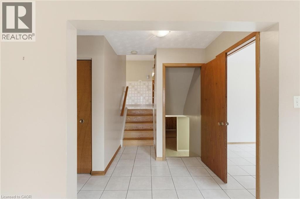 26 Adorn Court, Hamilton, ON