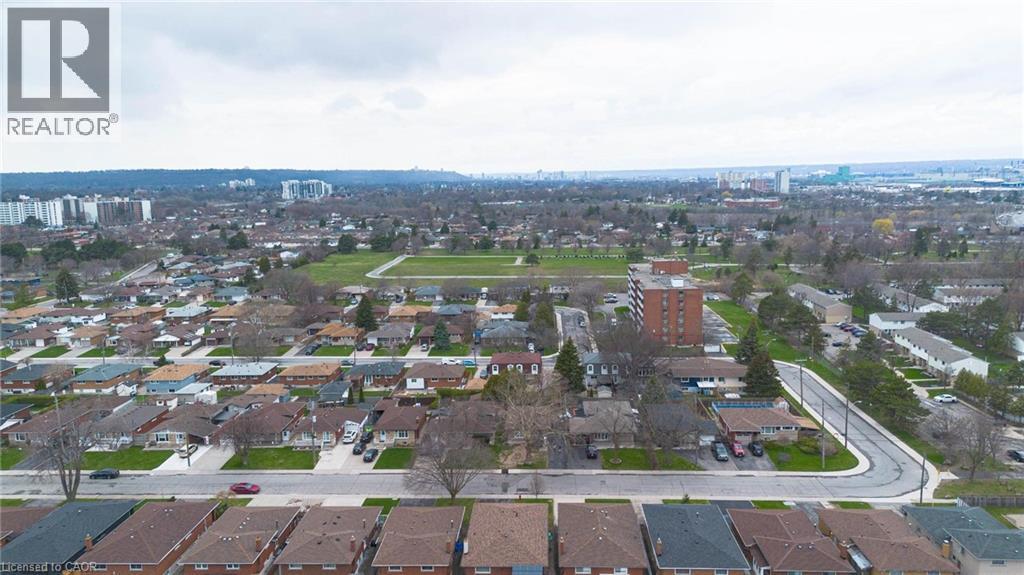 26 Adorn Court, Hamilton, ON