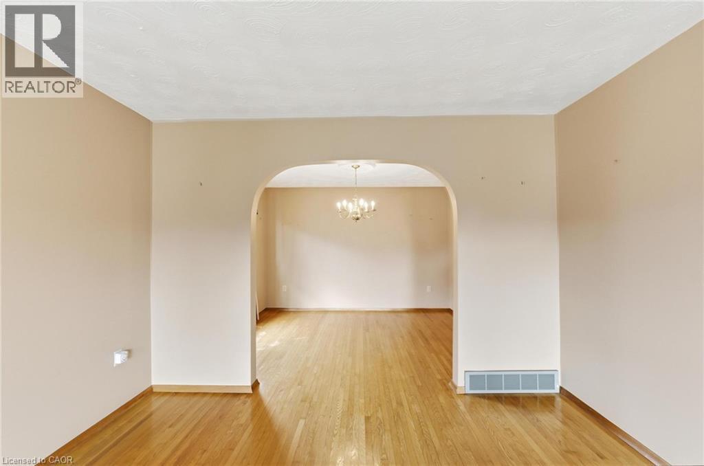 26 Adorn Court, Hamilton, ON