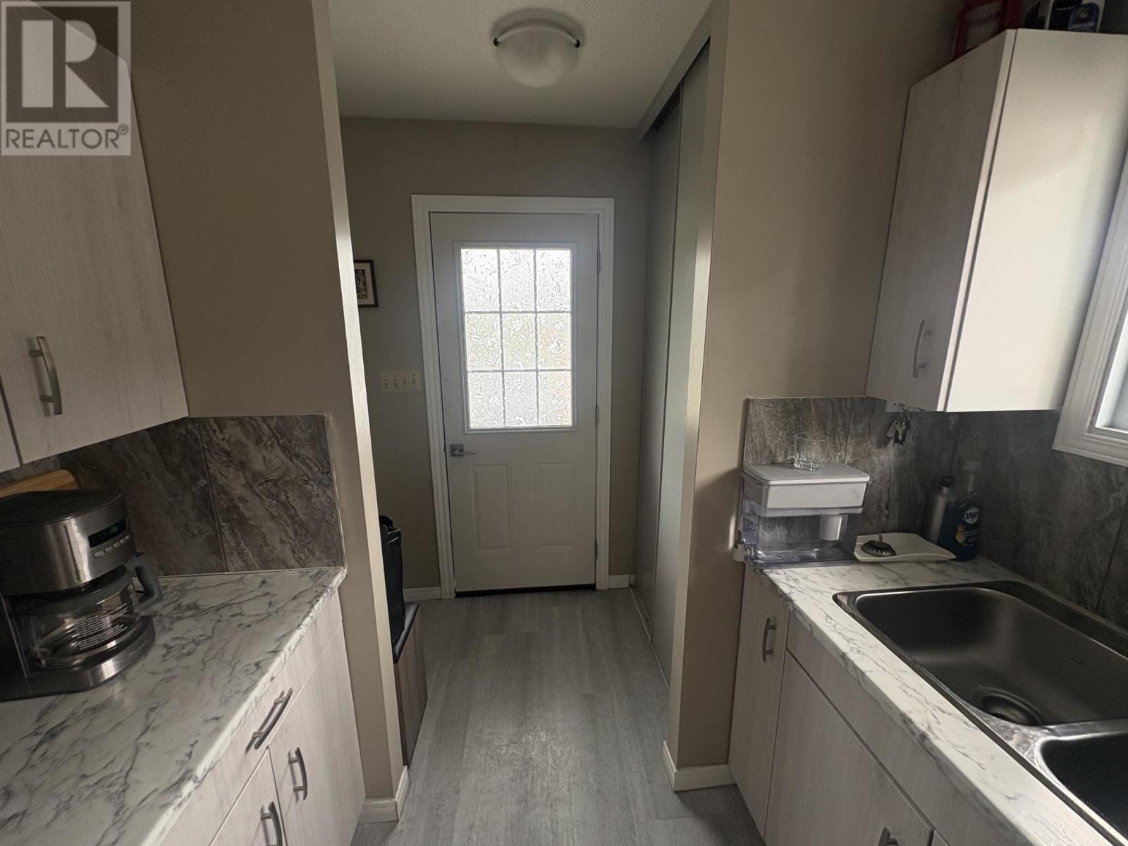 14 Albert St, Elliot Lake, ON