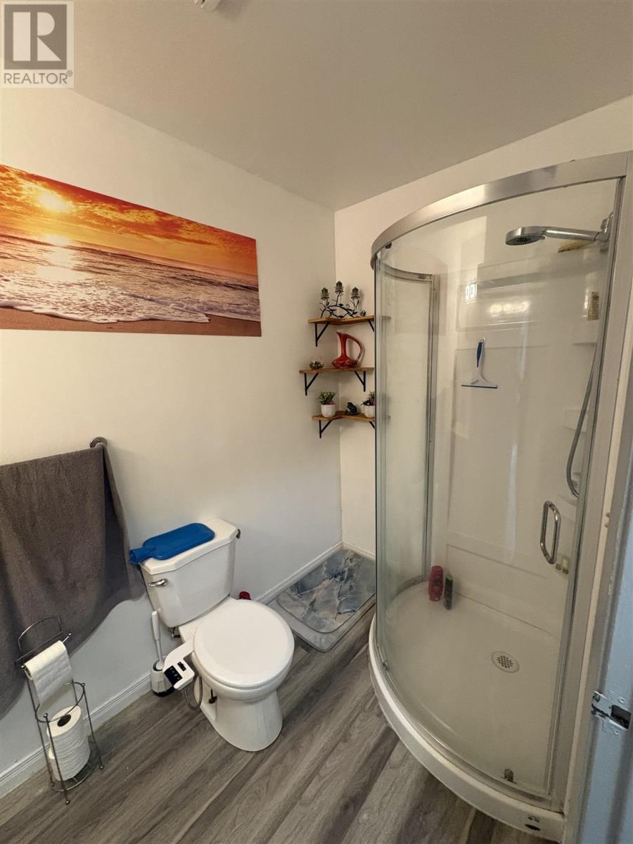 14 Albert St, Elliot Lake, ON