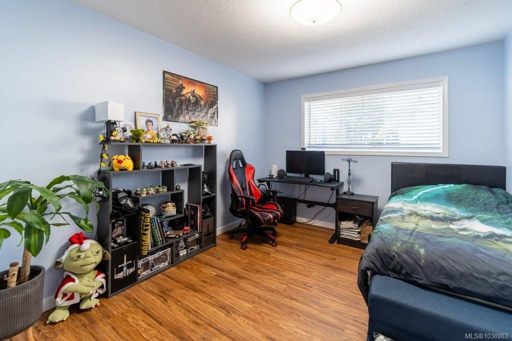 749 Marchmont Rd, Duncan, BC