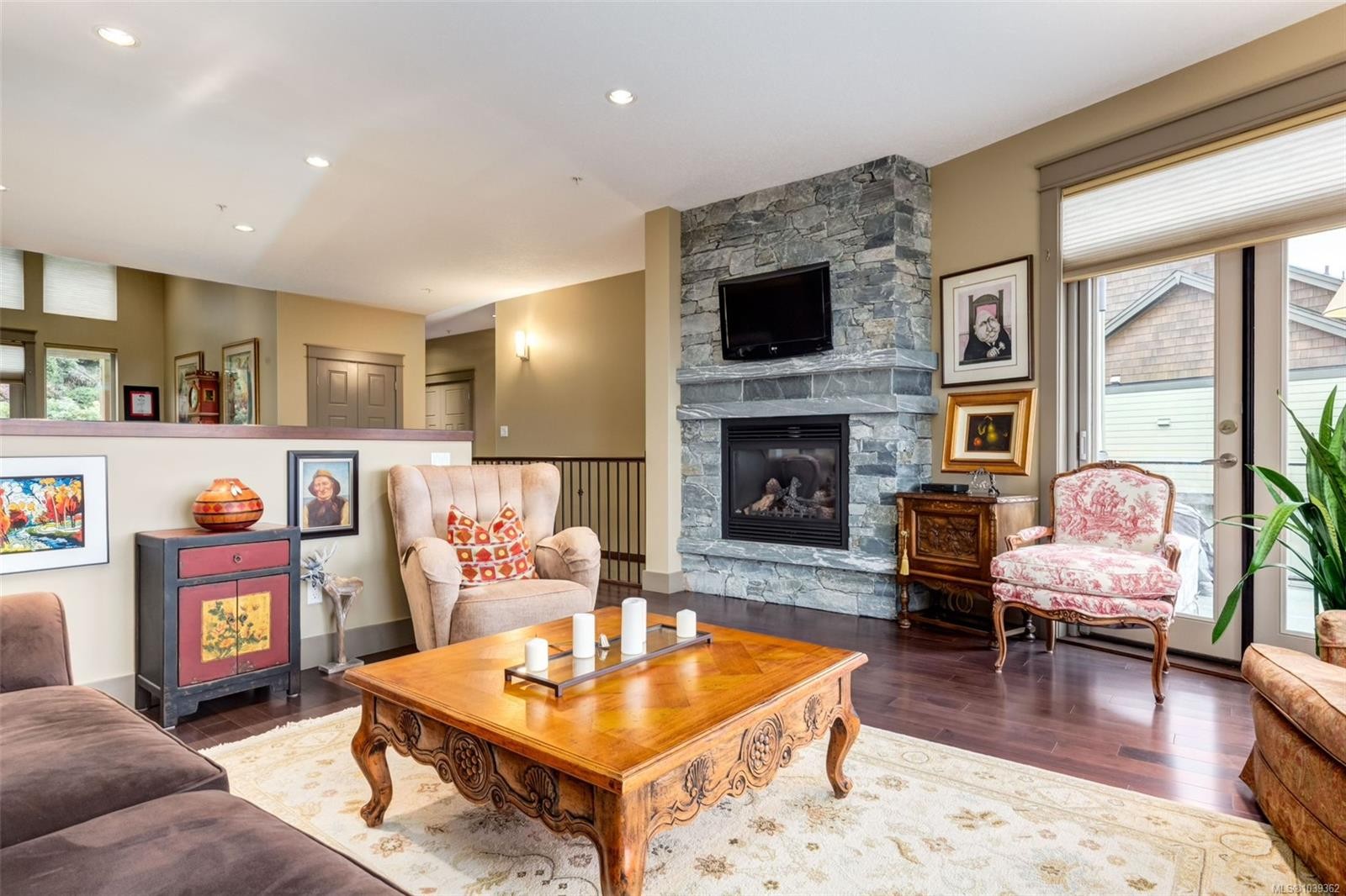 #102-5418 Jacobs Lane, Nanaimo, BC