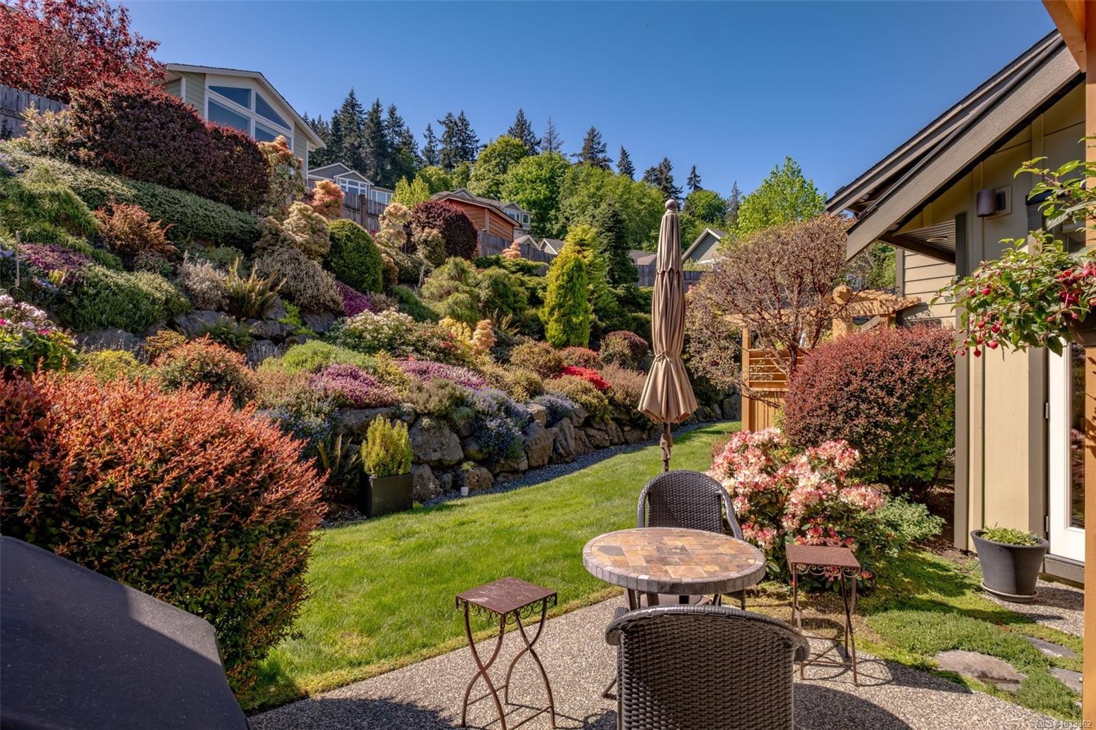 #102-5418 Jacobs Lane, Nanaimo, BC