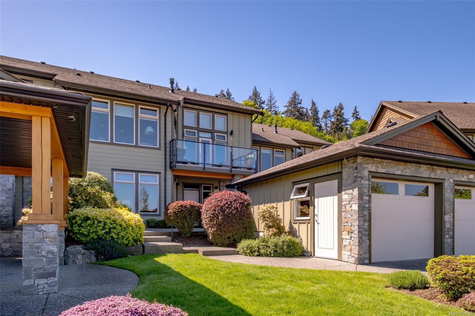 #102-5418 Jacobs Lane, Nanaimo, BC
