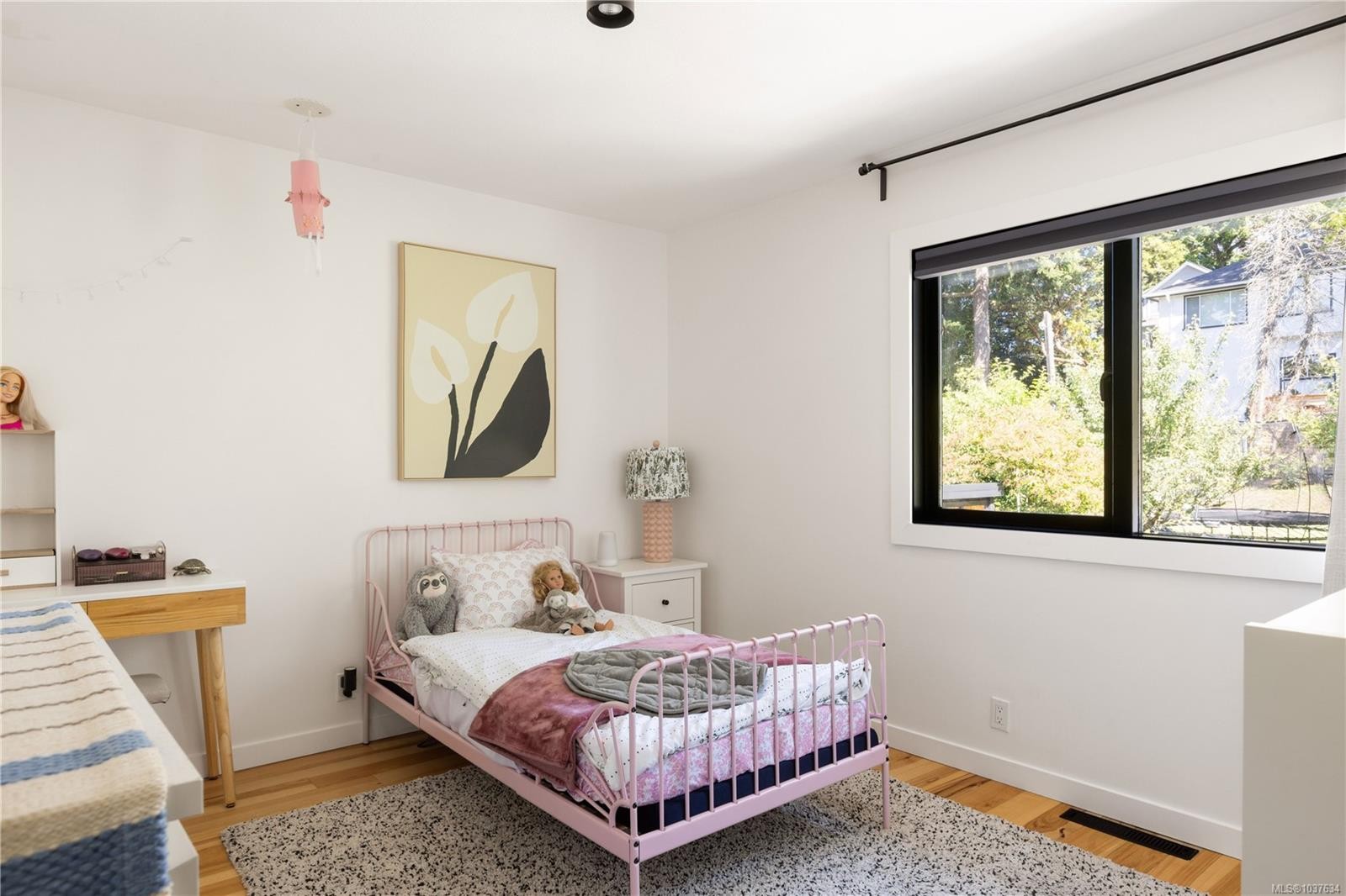 2887 Colquitz Ave, Saanich, BC