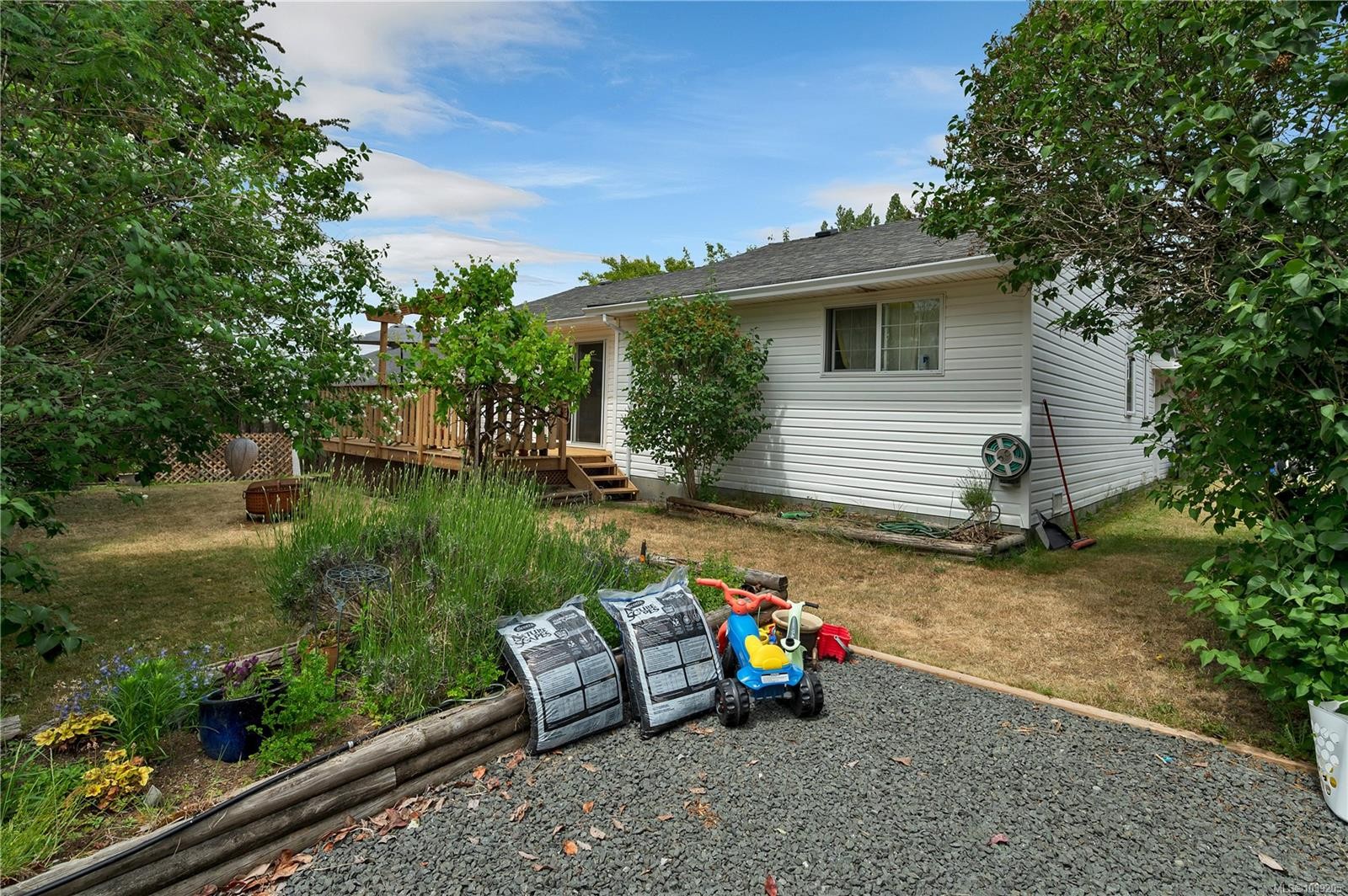 755 Kit Cres, Campbell River, BC