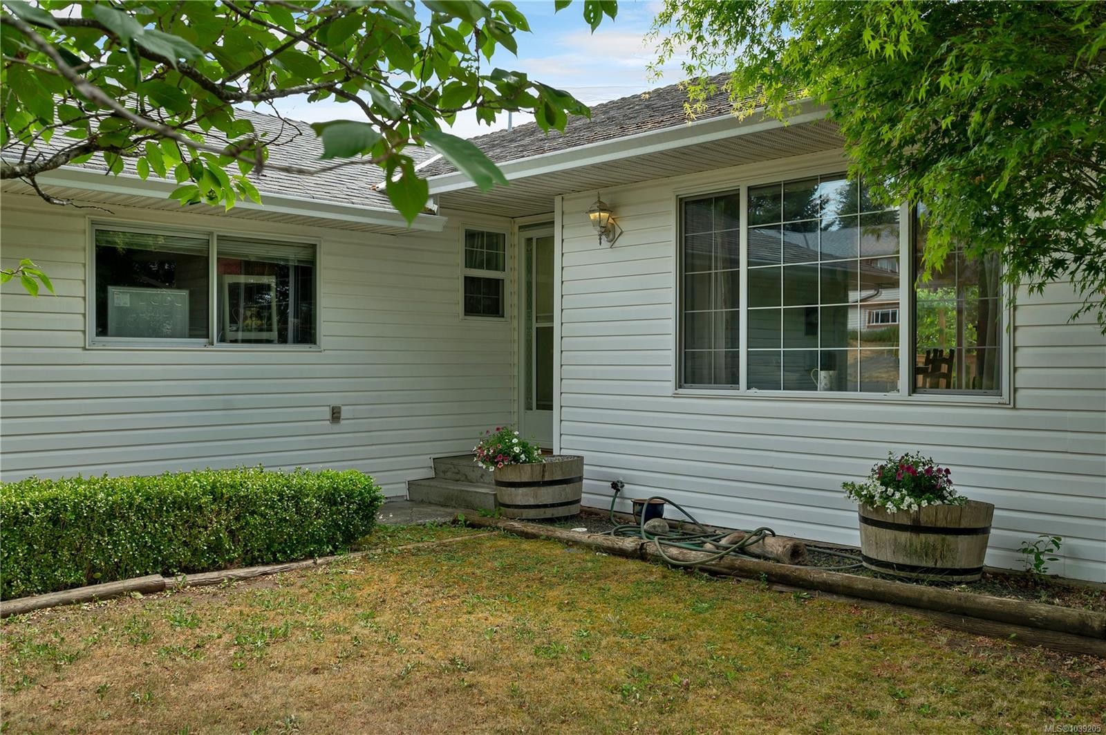 755 Kit Cres, Campbell River, BC