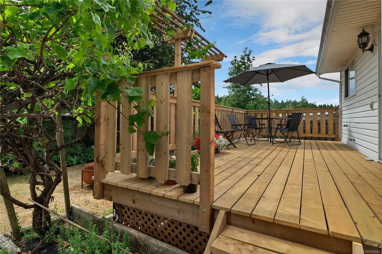 755 Kit Cres, Campbell River, BC