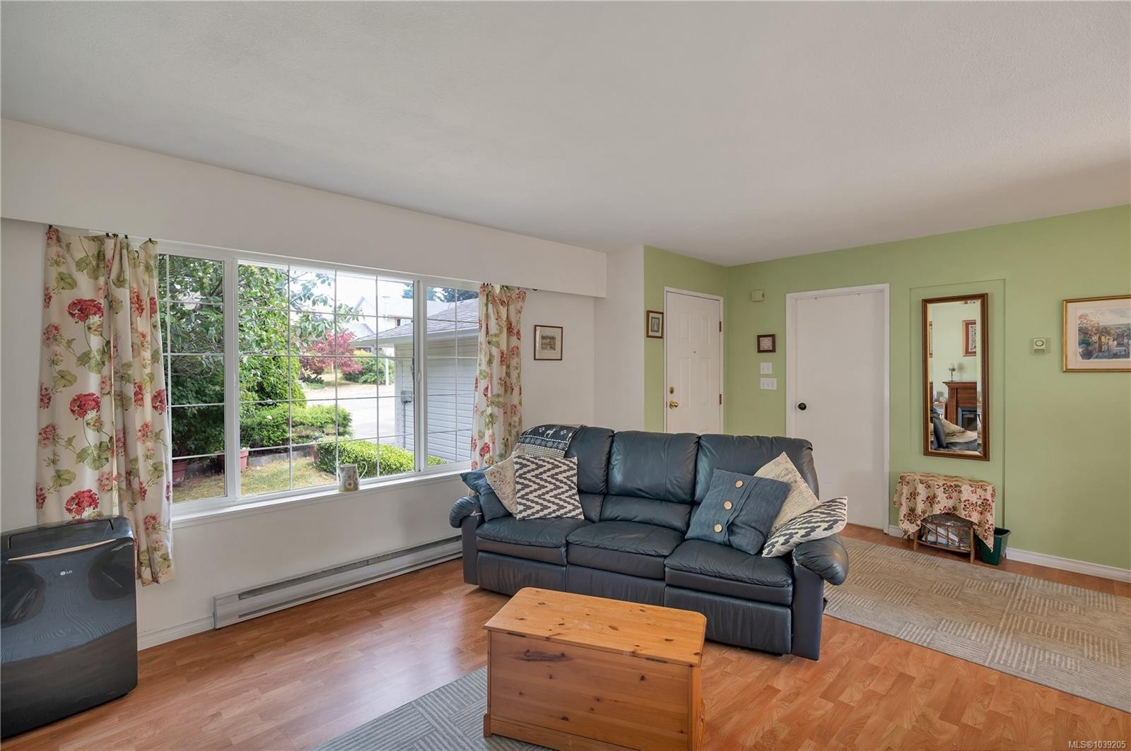 755 Kit Cres, Campbell River, BC