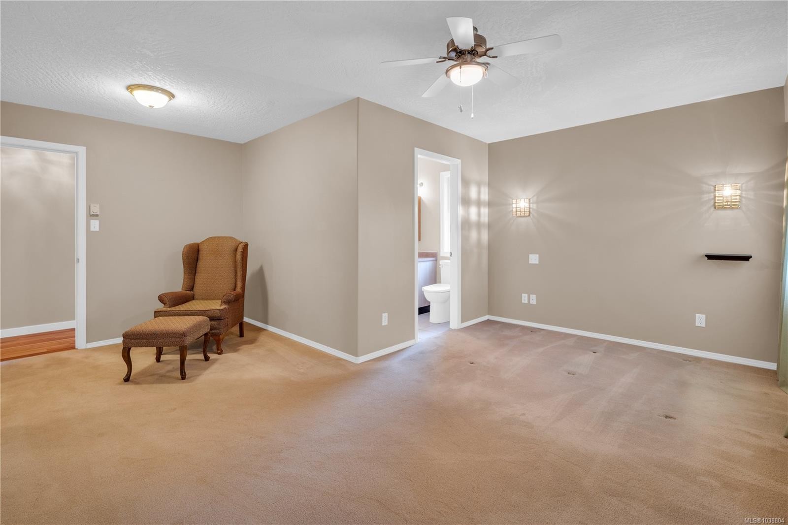 8008 Glenhurst Dr North, Crofton, BC