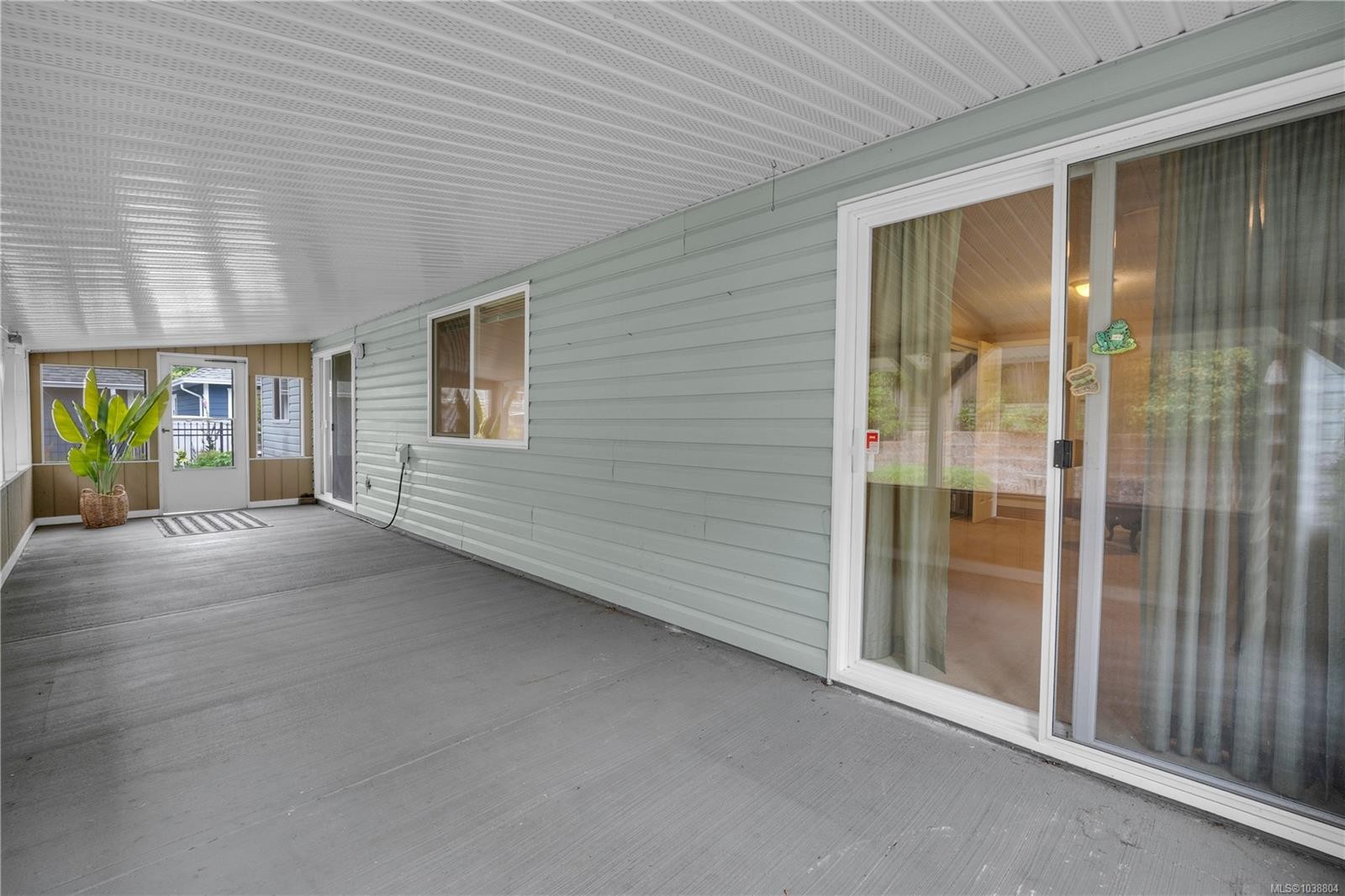 8008 Glenhurst Dr North, Crofton, BC
