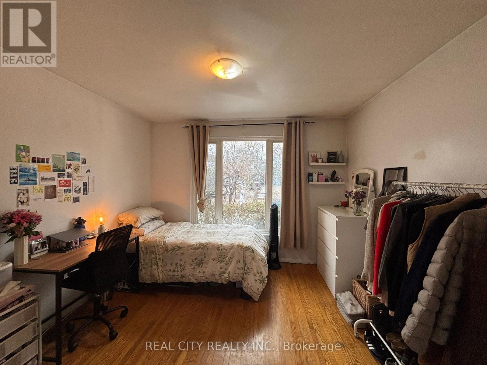 2290 Delkus Crescent, Mississauga, ON