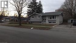 68 AUSTIN Drive Waterloo, ON N2L 3Y4