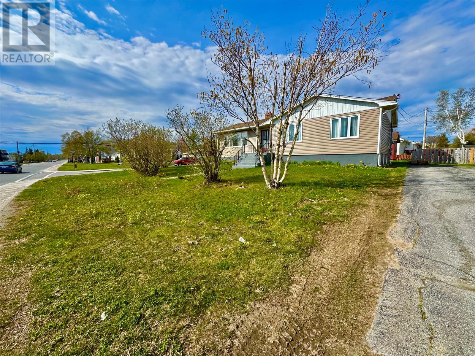172 Elizabeth Drive, Gander, NL