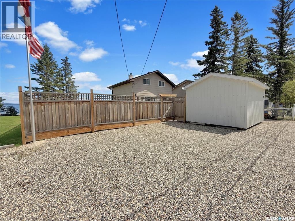 22 Lakeview Drive, Candle Lake, SK