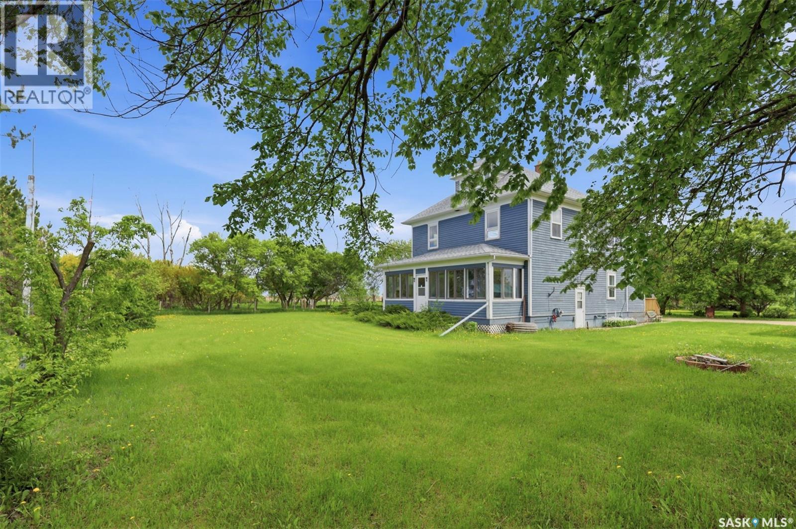 "Land Of The Living Skies" Acreage, Davidson, SK