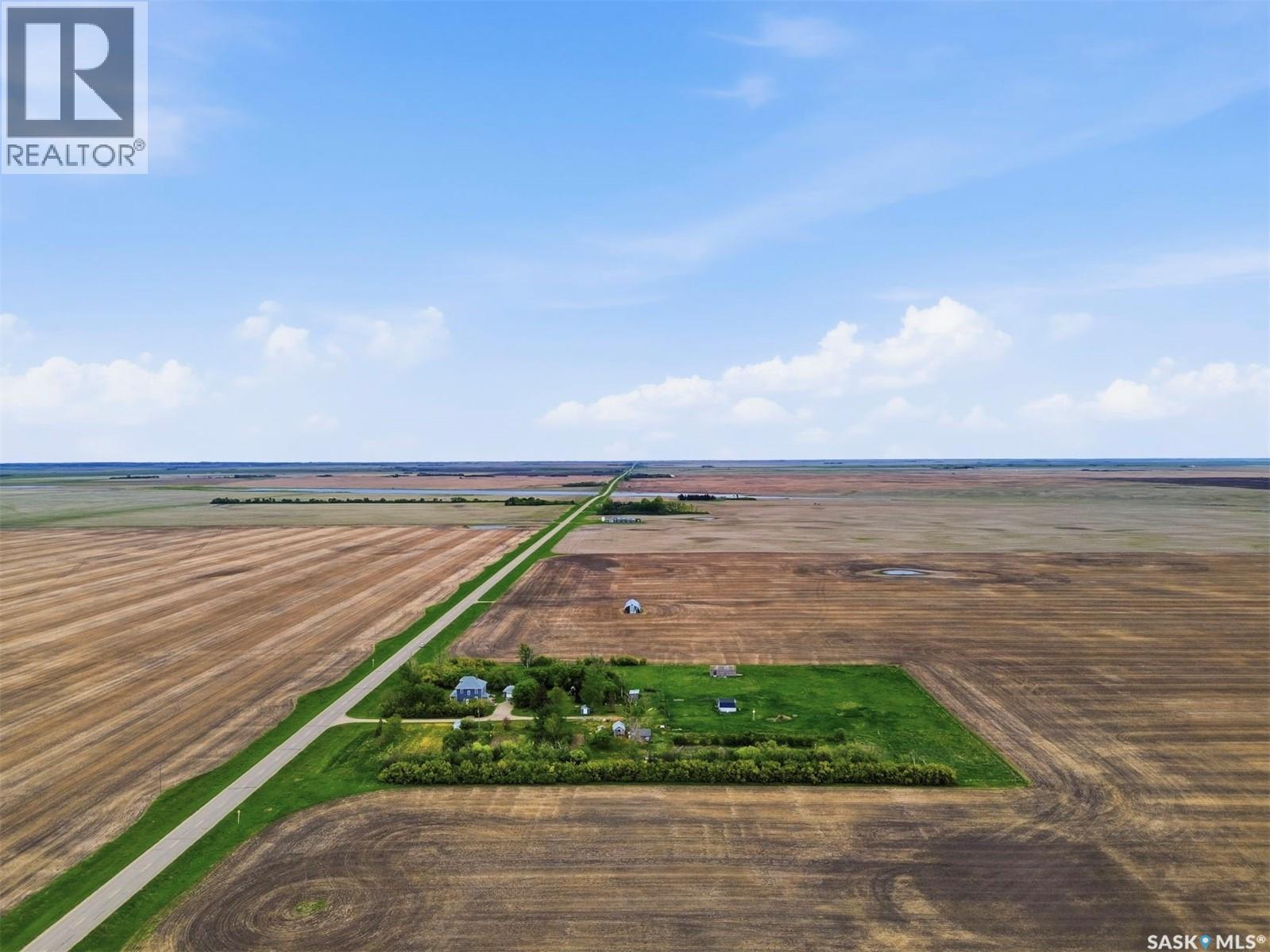 "Land Of The Living Skies" Acreage, Davidson, SK