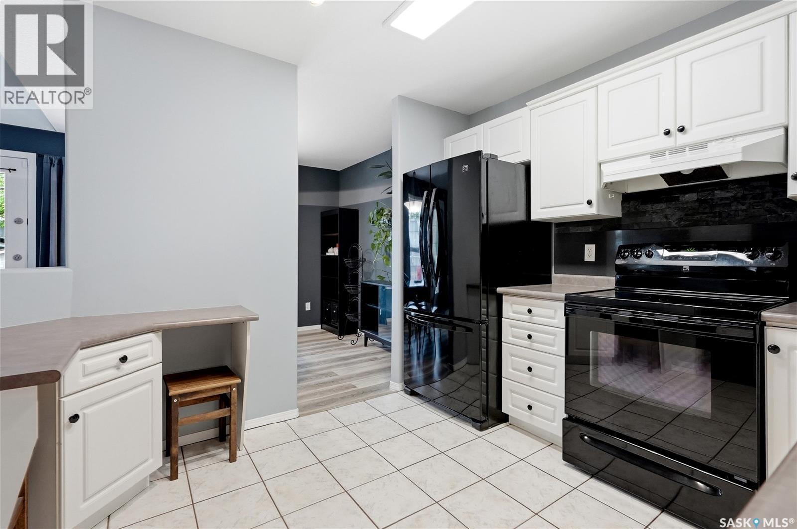 C 905 9Th Street E, Saskatoon, SK