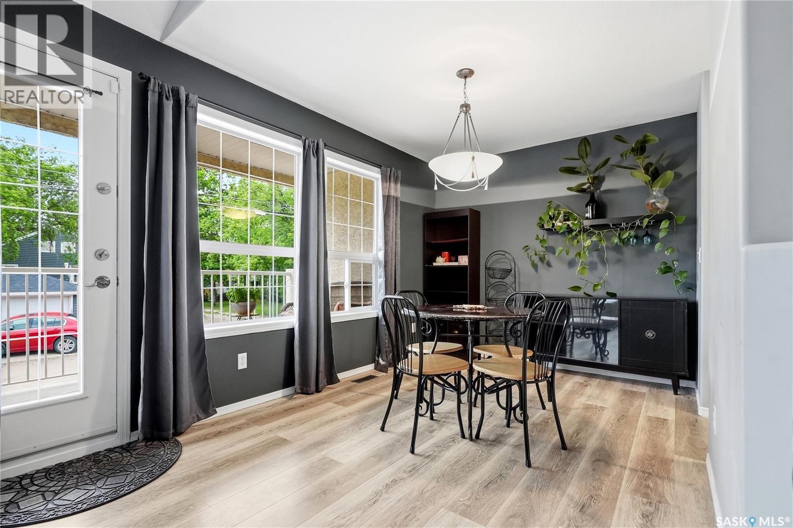 C 905 9Th Street E, Saskatoon, SK