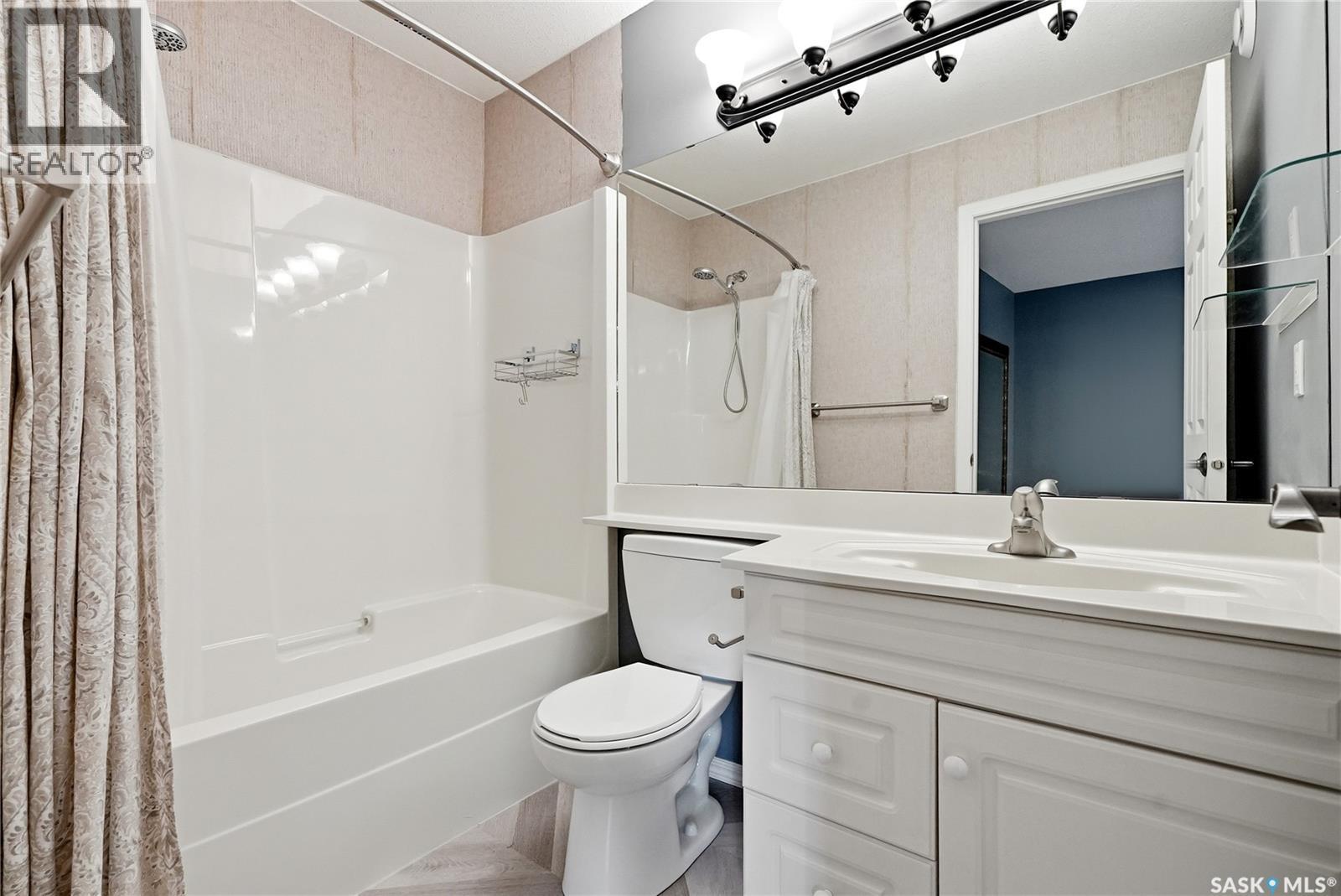 C 905 9Th Street E, Saskatoon, SK