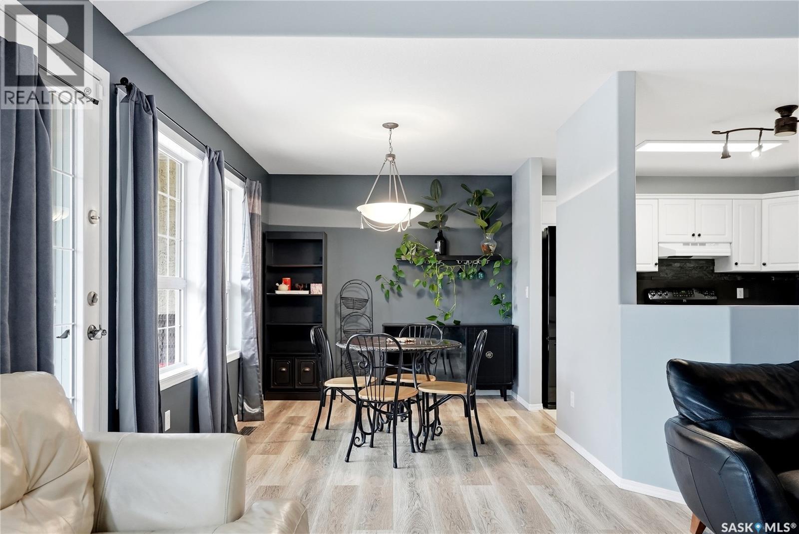 C 905 9Th Street E, Saskatoon, SK