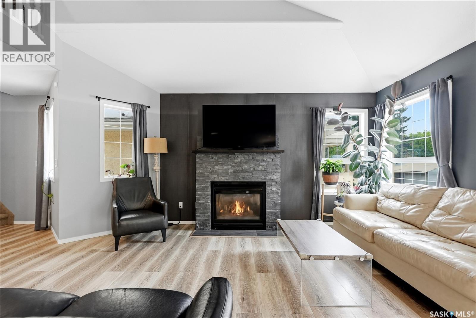 C 905 9Th Street E, Saskatoon, SK