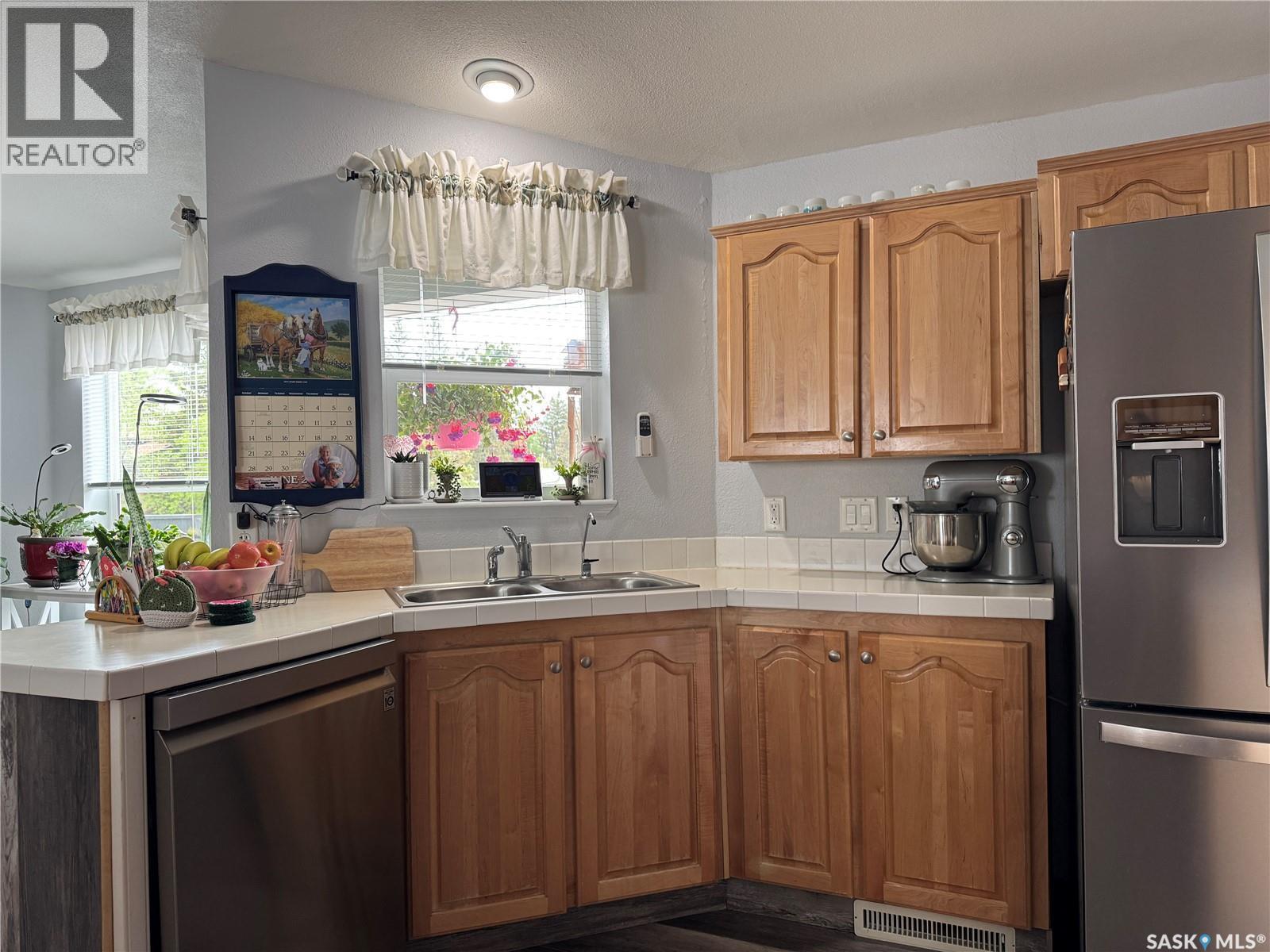 301 Tesky Crescent, Wynyard, SK