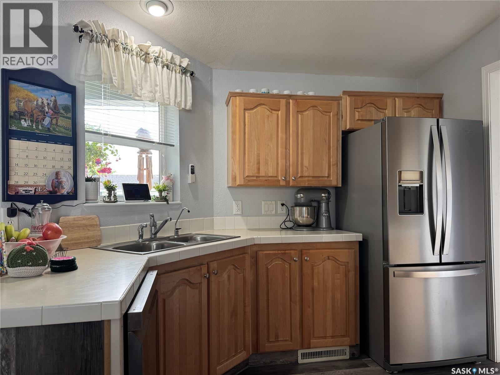 301 Tesky Crescent, Wynyard, SK