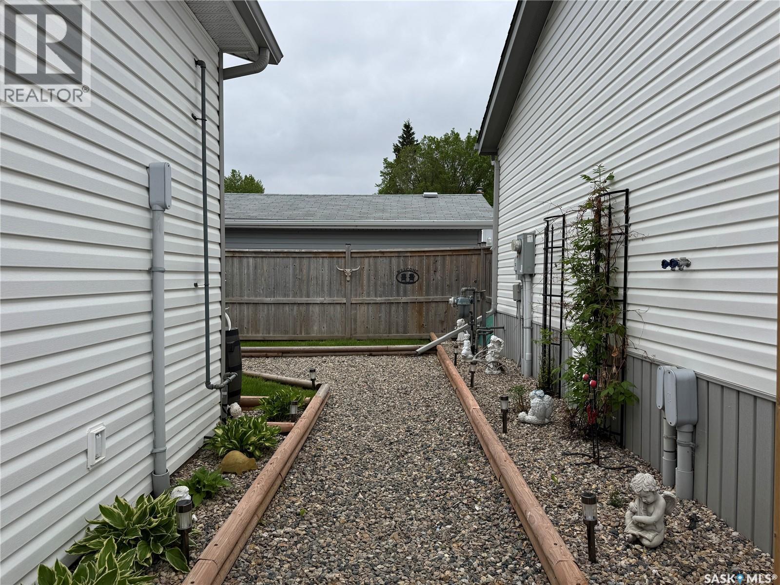 301 Tesky Crescent, Wynyard, SK