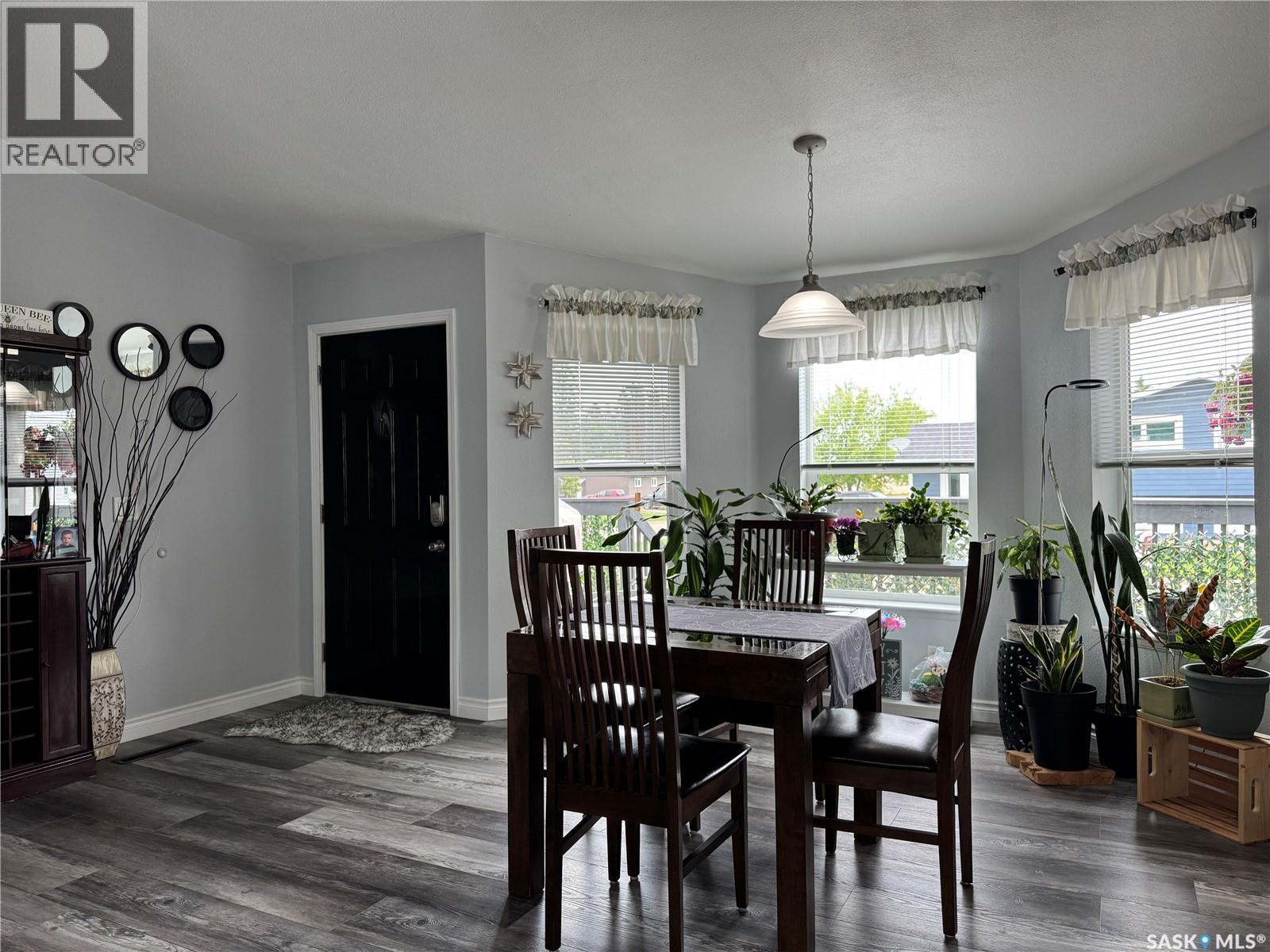 301 Tesky Crescent, Wynyard, SK