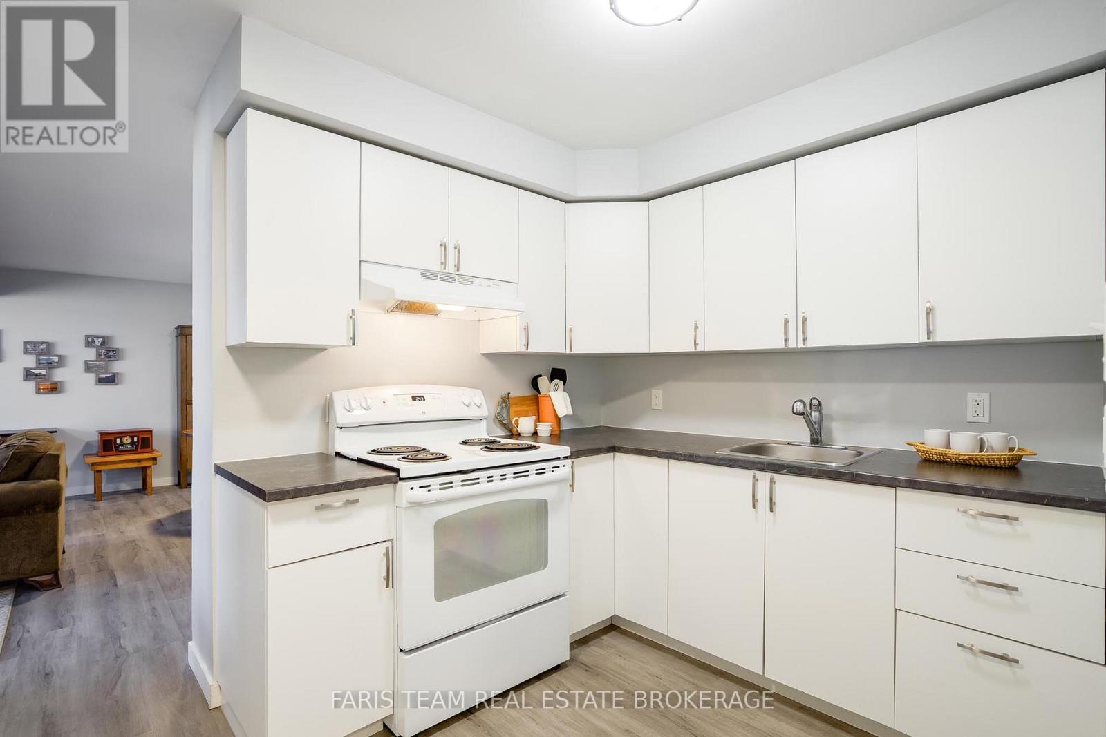 52 Old Scotia Place, Oro-Medonte, ON