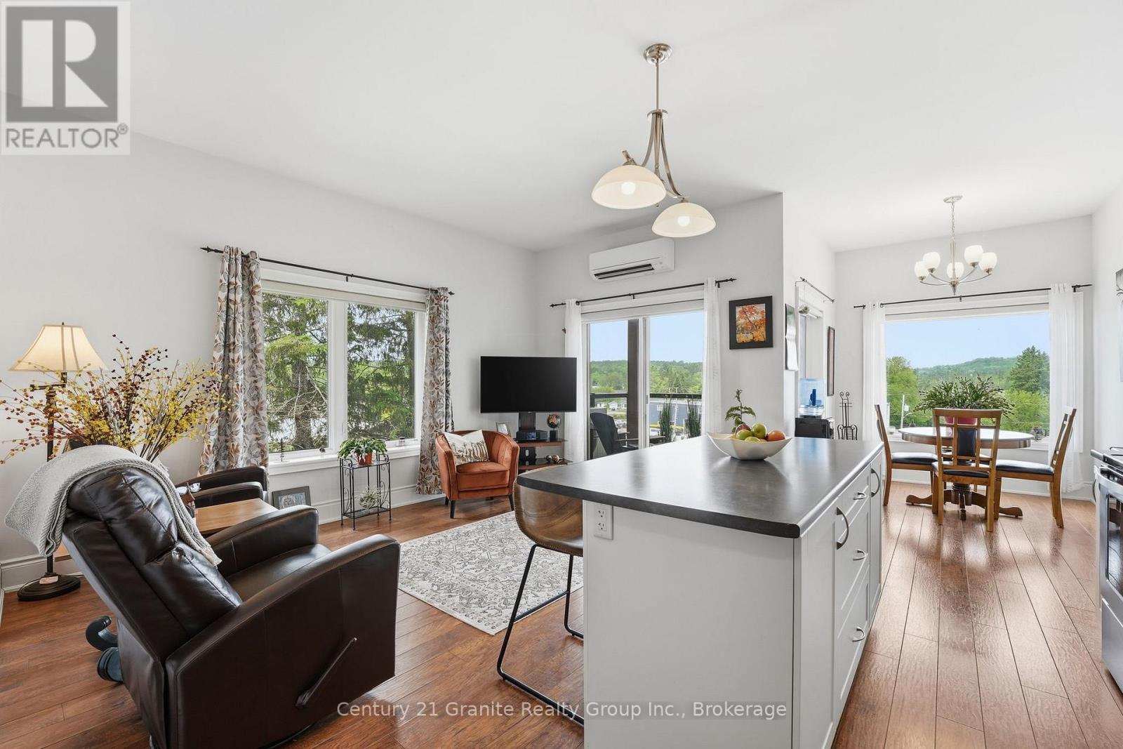 OPEN CONCEPT KITCHEN/DINING/LIVING WITH VIEWS! - 303 - 9 Newcastle Street, Minden Hills (Minden), ON