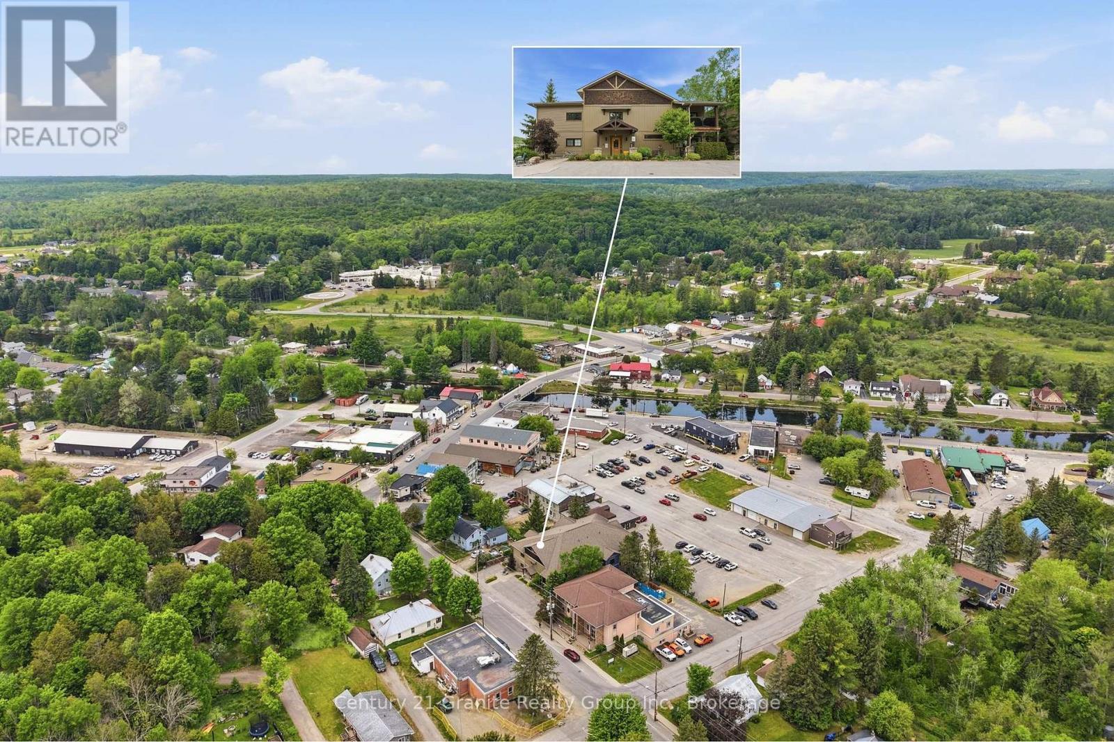 LOCATED DOWNTOWN MINDEN - 303 - 9 Newcastle Street, Minden Hills (Minden), ON